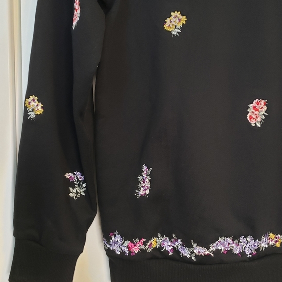 H&M X Giambattista Valli Embroidered Rhinestone Unisex Sweatshirt Sz XS - Picture 7 of 15